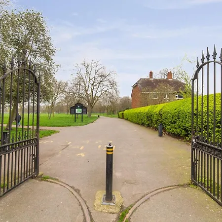 Maycourt Gem
